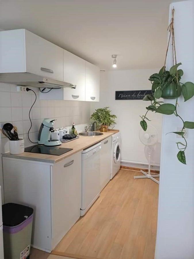 Duplex A La Gare Du Mans Bed & Breakfast Le Mans Ngoại thất bức ảnh